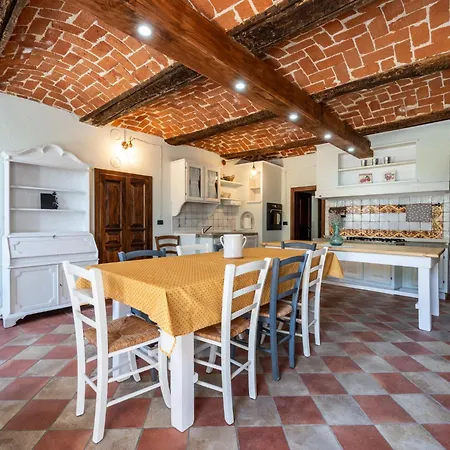 Jeeco By Interhome Casa vacanze