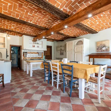 Jeeco By Interhome Casa vacanze *