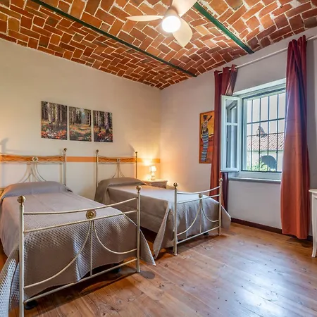 Jeeco By Interhome Casa vacanze San Paolo Solbrito